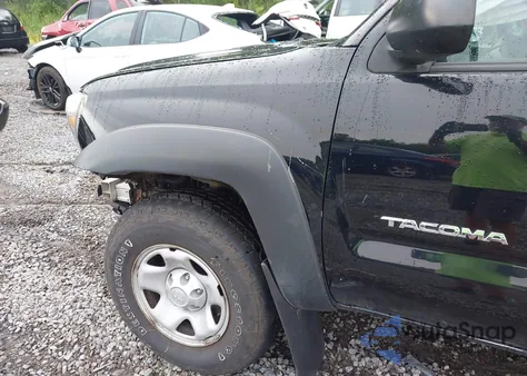 2015 Toyota Tacoma из США, поврежденный, VIN 5TFUX4EN3FX034412